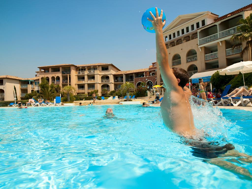 Les Rivages - Appartement Vue Mer Imprenable-Piscine ซิ-ฟูร์-เล-ปลาจ ภายนอก รูปภาพ