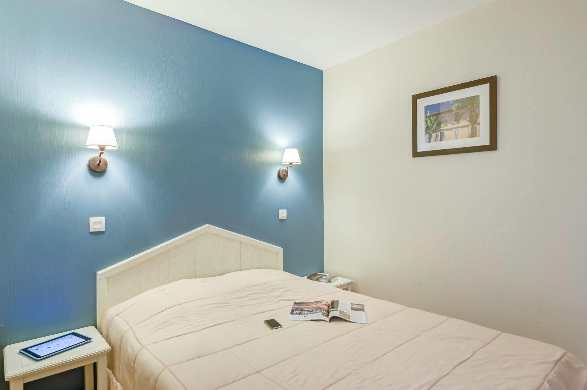 Les Rivages - Appartement Vue Mer Imprenable-Piscine ซิ-ฟูร์-เล-ปลาจ ภายนอก รูปภาพ